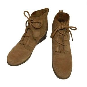 Sorel Camel Brown Evie Lace up Wedge Suede Waterproof Ankle Boots Women Size 8